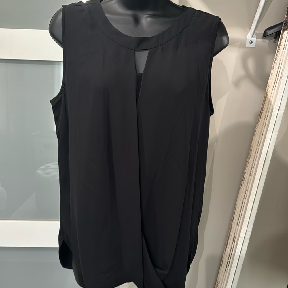 41 Hawthorn Black Sleeveless Twist Front Blouse